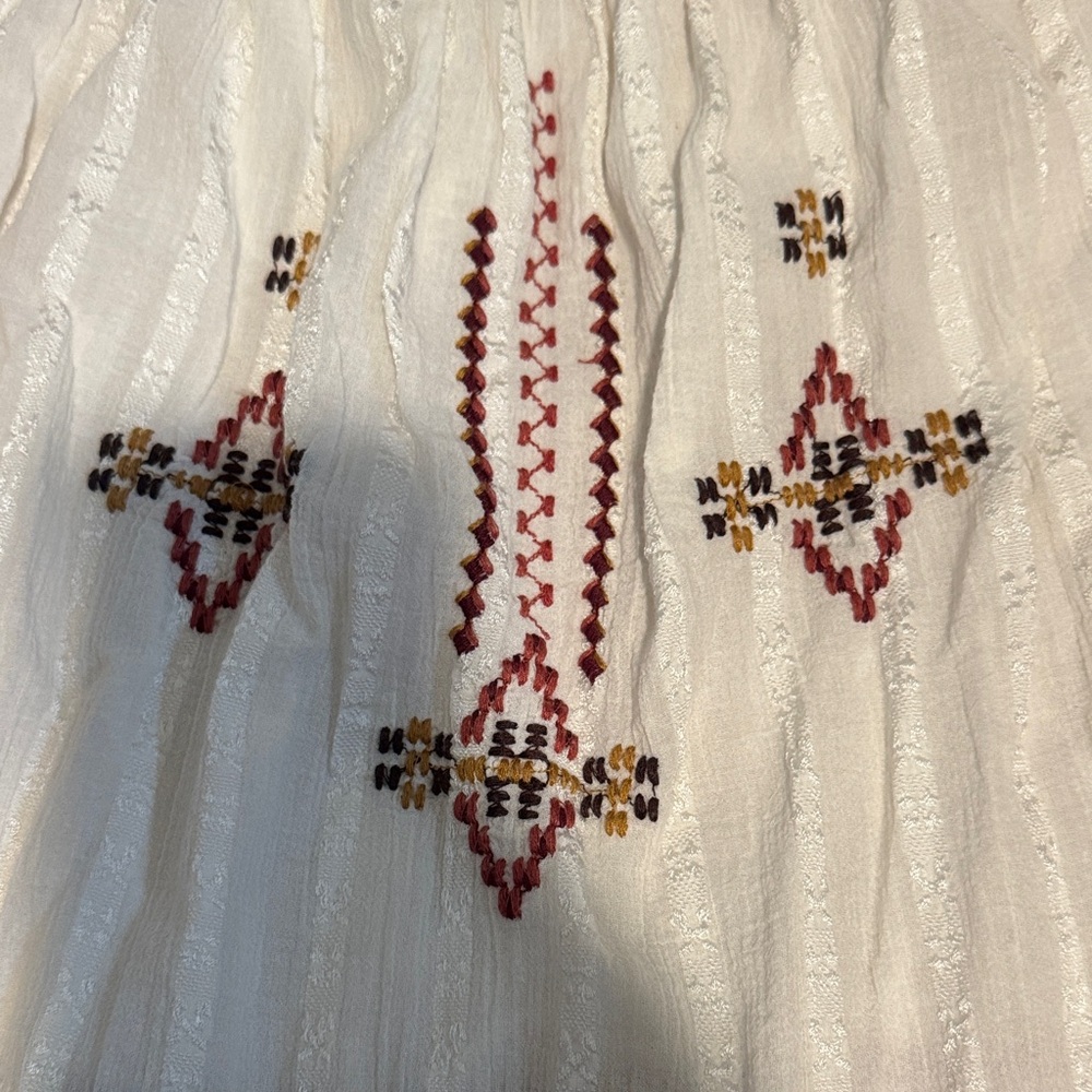 Topshop White and Red Embroidered Blouse - Picture 2 of 3